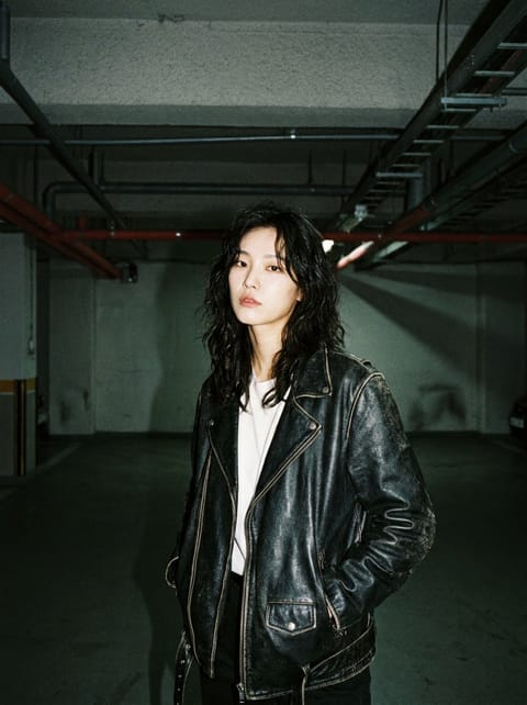 SKIPIKS AI fashion editorial — edgy, casual, streetwear — Create an urban and striking look with an attractive black leather jacket. Pair 